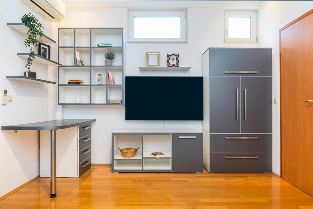 Beachfront Apartment جيسينتسي المظهر الخارجي الصورة