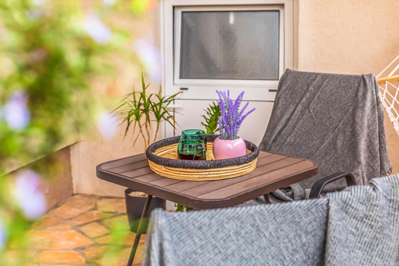 Beachfront Apartment جيسينتسي المظهر الخارجي الصورة